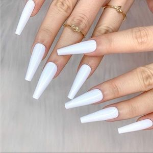 Snow White Coffin Press On Set Nails *NEW*